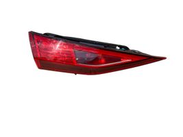 Audi A3 8Y Lampy tylnej klapy bagażnika 8Y0945075