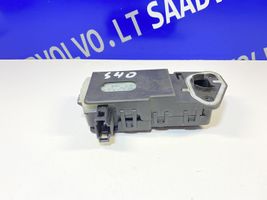 Volvo S40 Serratura del tappo del serbatoio del carburante 30716754