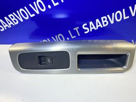 Volvo S40 Sähkötoimisen ikkunan ohjauskytkin 8663817