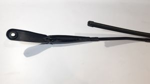 Volvo S60 Windshield/front glass wiper blade 30753504