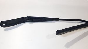 Volvo S60 Windshield/front glass wiper blade 30753504