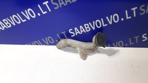Volvo V50 Tuyau de remplissage réservoir de lave-glace 30699011