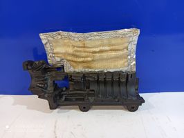 Volvo S60 Heat shield in engine bay 31437477