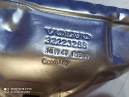 Volvo S60 Heat shield in engine bay 32223288