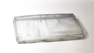 Saab 9000 CD Lampa przednia 9081431