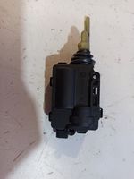 Saab 9-3 Ver2 Serratura del tappo del serbatoio del carburante 12837101