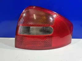 Audi A6 S6 C5 4B Lampa tylna 4B5945096