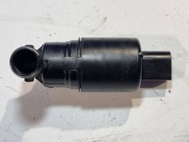 Volvo XC60 Windscreen/windshield washer pump 31457428