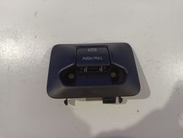 Volvo S80 Przycisk / Włącznik hamulca ręcznego 31433703