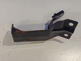 Volvo V60 Staffa del pannello di supporto del radiatore 31261931