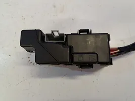 Volvo S60 Relay mounting block 13800159