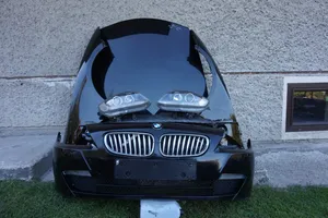 BMW Z4 E85 E86 Dangtis variklio (kapotas) 