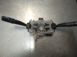 Subaru Forester SF Leva/interruttore dell’indicatore di direzione e tergicristallo 83111FC07