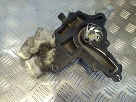 Opel Corsa C Pompe de circulation d'eau 1F958