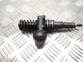 Skoda Fabia Mk1 (6Y) Injecteur de carburant 038130073AG