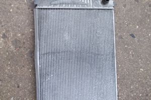 Audi A6 S6 C5 4B Radiador del refrigerante 4B0121251