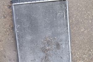 Audi A6 S6 C5 4B Dzesēšanas šķidruma radiators 4B0121251