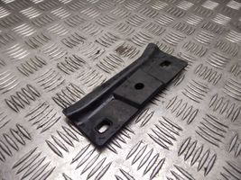 Audi A2 Supporto di montaggio del parafango 8Z0821236