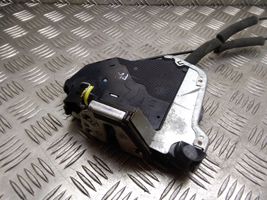 Toyota Corolla Verso AR10 Front door lock Y47J2605