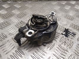 Volvo C30 Pompe à vide D1562C1