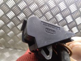 Audi A2 Dysza spryskiwacza szyby przedniej / czołowej 8Z0955987C