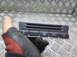 Volkswagen Tiguan Przycisk / Włącznik czujnika parkowania PDC 5N1927132AJ
