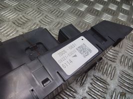 Toyota RAV 4 (XA40) Module de contrôle de batterie G92Z153010