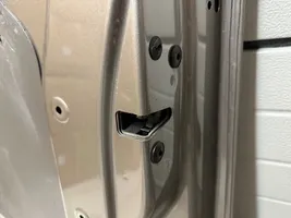 Volkswagen Amarok Front door 