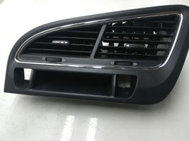 Peugeot 5008 Grille d'aération centrale 9688836877