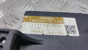 Toyota RAV 4 (XA30) Ilmastointi-lämmityslaitteen ohjausjärjestelmä 8865042200