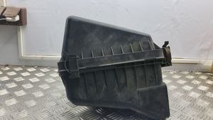 Toyota Avensis T270 Air filter box 