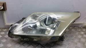 Toyota Avensis T270 Headlight/headlamp 8116605310