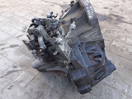 Nissan Almera Tino Scatola del cambio manuale a 6 velocità 7701717775