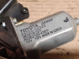 Toyota Avensis T270 Regulador de puerta delantera con motor 8570202020