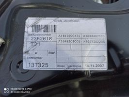 Mercedes-Benz ML W164 Regulador de puerta trasera con motor A1647600434