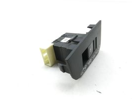 Chevrolet Epica Electric window control switch 201003508
