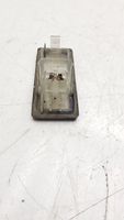 Renault Latitude (L70) Lampa oświetlenia tylnej tablicy rejestracyjnej 8200013577F