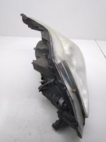 Toyota Avensis T270 Lampa przednia 8116605310