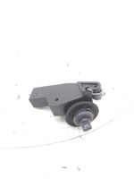 Nissan Qashqai Fuel tank cap lock 