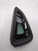 Renault Clio IV Rear side window/glass 