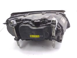 Volvo XC70 Lampa przednia 6948180