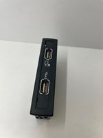 Mercedes-Benz GLE (W166 - C292) USB jungtis A1728202000