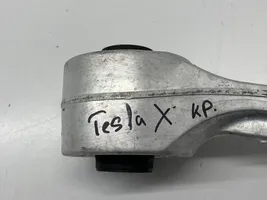 Tesla Model X Dolny wahacz przedni 104157000A