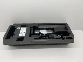 Audi e-tron Glove box in trunk 4KE012113A