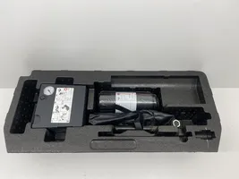 Audi e-tron Glove box in trunk 4KE012113A