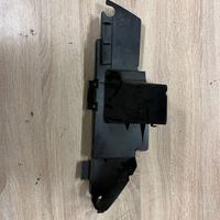 Volkswagen Touareg I Déflecteur d'air de radiateur de refroidissement 7L6121333D