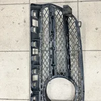 Mercedes-Benz A W176 Maskownica / Grill / Atrapa górna chłodnicy A1768880260