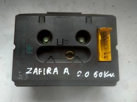 Opel Zafira A Monitor / wyświetlacz / ekran 090589755