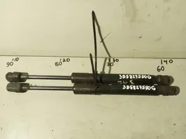 Skoda Superb B5 (3U) Vérin de capot arrière 3B5827550G