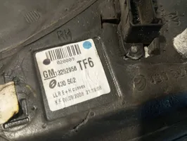 Opel Astra H Elektryczne lusterko boczne drzwi przednich 13252956